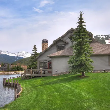 Private Mountain Town Home Pet Friendly with Great Views - WD12 by Redawning
