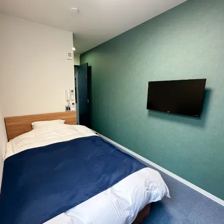 AD HOTEL