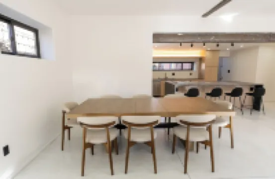 The Nicho House: 4Bd Ultra-Modern Adobe: Walk to Plaza