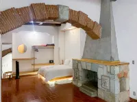 Agrado Guest House - พร้อมระเบียง