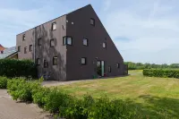 Holiday Home with Private Terrace - Gym