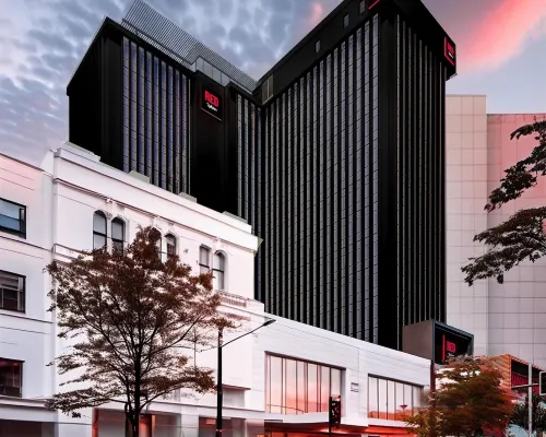 Radisson Red Auckland Hotels in der Nähe von Sky Turm