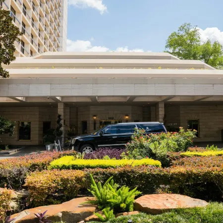 Houston Grand Hotel - River Oaks