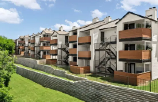 Landing Apartments Near AT&T Stadium & Six Flags