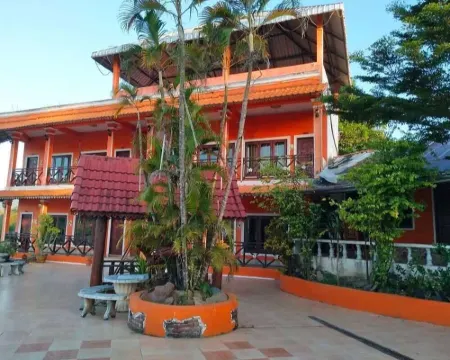 โฮวยไซ ริเวอร์ไซด์ โฟนวิชิต โรงแรม โรงแรมในห้วยทราย