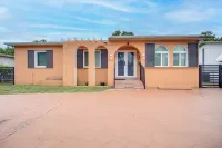 11 Mi to South Beach: Home w/ Screened Porch! - Country Houses