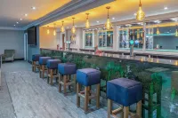 Daresbury Park Hotel - bar