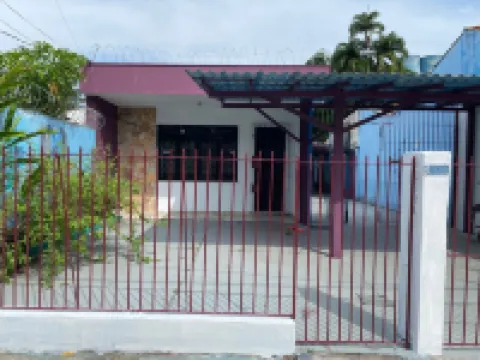 อาซาอิเซโร โฮสเทล