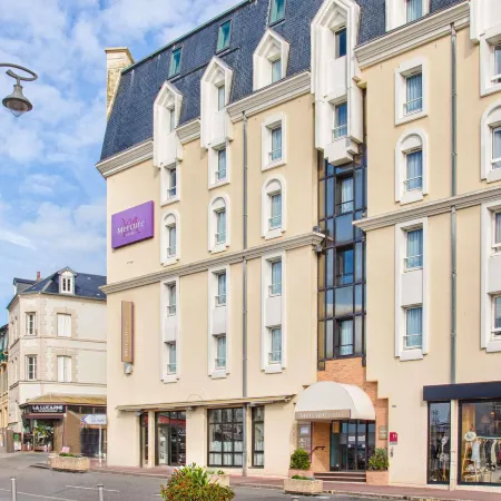 Hôtel Mercure Trouville-Sur-Mer Отели в г. Трувиль-Сюр-Мер