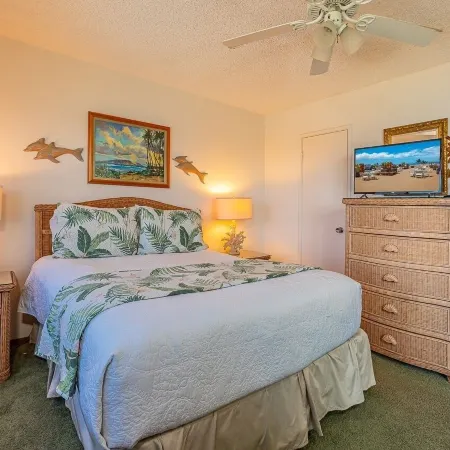 Royal Mauian 216 Condo