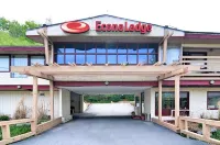 Econo Lodge Hotels in Lackawanna County