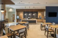 TownePlace Suites Canfield - breakfast