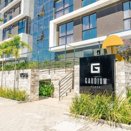 Gaudium Apart-Hotel Отели рядом с достопримечательностью «Пляж Манаира»