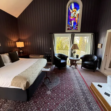 Belfry Inn and Bistro