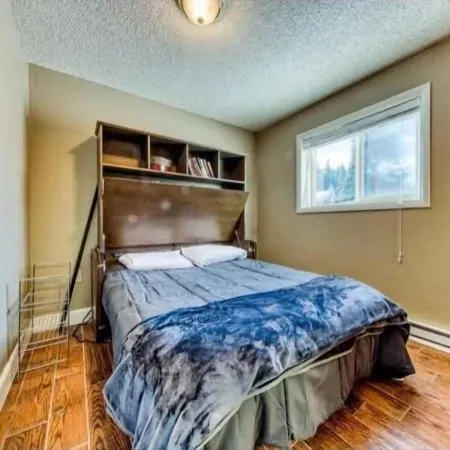 Kristi Condo