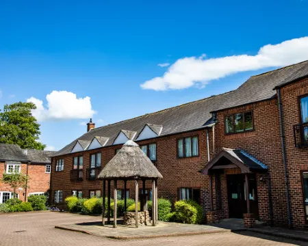 ザ オールド ウィステリア ホテル オークハムのホテル