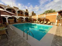 Huacachina Desert House - Pools