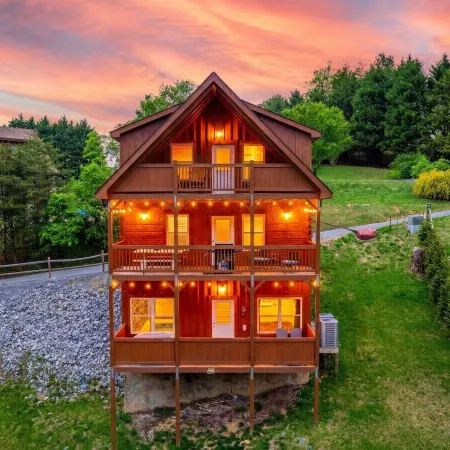 Enchanted Forest Hideaway by Ghosal Luxury Lodging