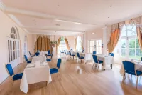 Grange Hotel - Pools
