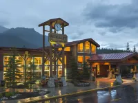 Holland America Denali Lodge Hotels in Denali