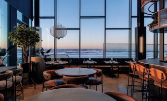 Clarion Hotel Helsinki Airport (20 km from Helsinki)