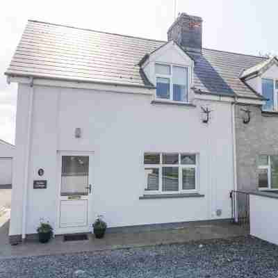 Killea Cottage Hotel Exterior