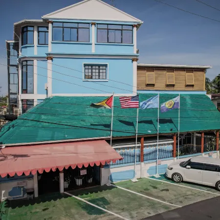 Kanuku Suites