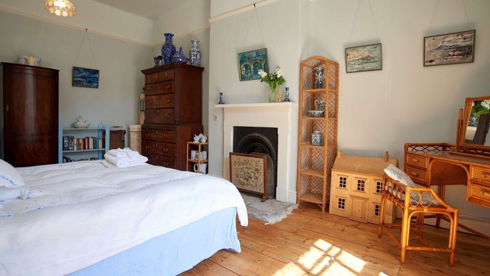 Observatory House 9BR NR Universal With Pool