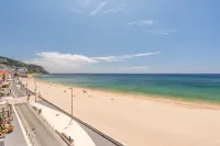 GuestReady - Golden sea view retreat 2 โรงแรมใน