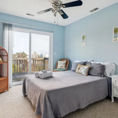 Walk to Beach, Private Deck, Family Fun