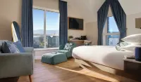 The James Hotel - 4-Star
