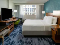 Fairfield Inn & Suites Charlotte Uptown Hotels near Central Square