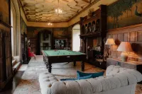 Historic Castle in Norfolk - Villas