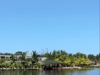 LA BAIE DE MAERAPH by La Kopell Hotels in Adiaké Department