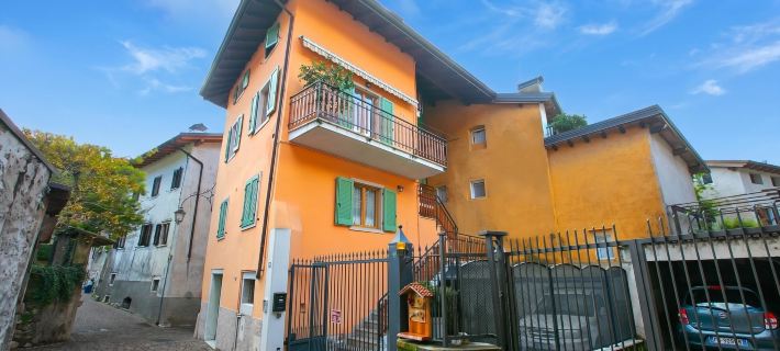 Casa dei Nonni - Happy Rentals Hoteles en Arco