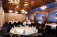 Scandic Frimurarehotellet - พร้อมอาหารเช้า