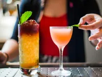 21C Museum Hotel Durham - bar