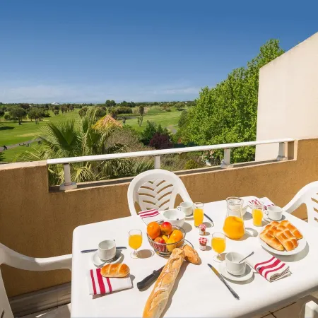 Vacancéole - Résidence le Palmyra Golf