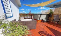 Palmeras Beach Apartments - Playa Santa - Homestays