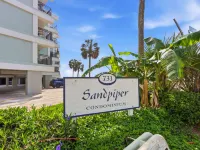 Sandpiper Condo Unit 2E - Homestays