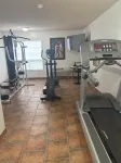 Coast Whitecourt Hotel - ที่มีที่จอดรถ