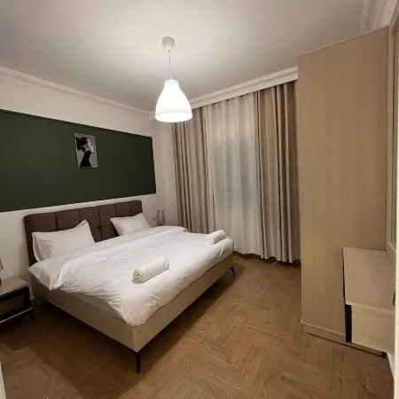 3 Bedroom Apartment of 200m Jre