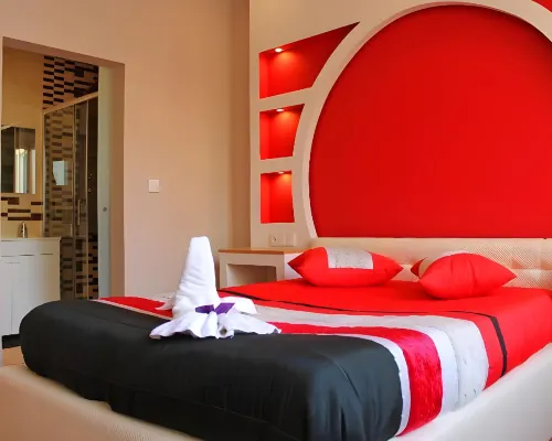 Monte Carlo Love Porto Hotels near Bonfim