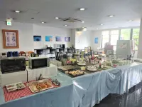 沖繩那霸微笑飯店 - 早餐