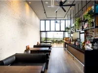 Yenn's Marina Inn Rycom - bar