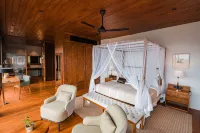 Glenross Living - A Collection of 7 Private Pool Villas and 3 Colonial Suites - 4-Star