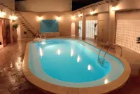Al Liwan Suites - Hot Tub