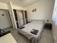 Gîte Thym Dans Campagne Gardoise 5 à 6 Couchages Avec Terrasse+jardinet Clôturé - Villas