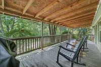 Private Tuckaseegee River 4 Bedrm House Trout Fishing, Tubing, Firepit, Parking - Boutique