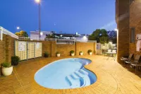Dubbo RSL Club Motel - Hot Tub
